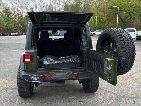 Used 2024 Jeep Wrangler Unlimited Sport AWD/4WD image 30