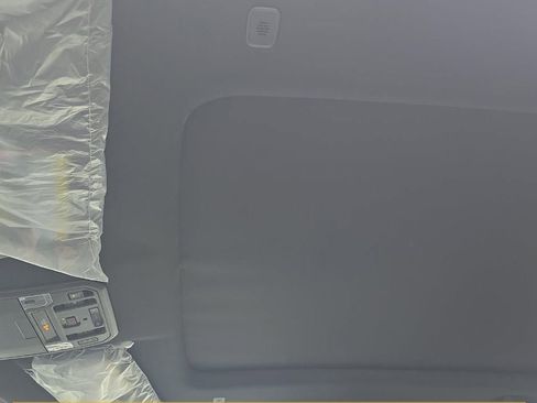Used 2025 Toyota Tundra Platinum AWD/4WD image 10