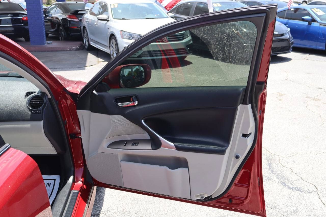 Used 2010 Lexus IS 250 w/ Preferred Accessory Package RWD image 16