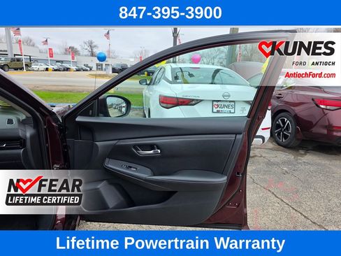 Used 2024 Nissan Sentra SV image 26