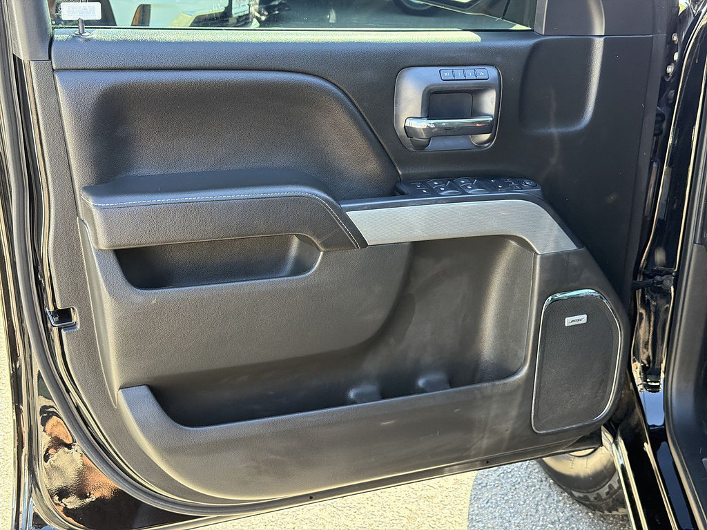 Used 2017 Chevrolet Silverado 1500 LTZ Z71 w/ LTZ Plus Package AWD/4WD image 19
