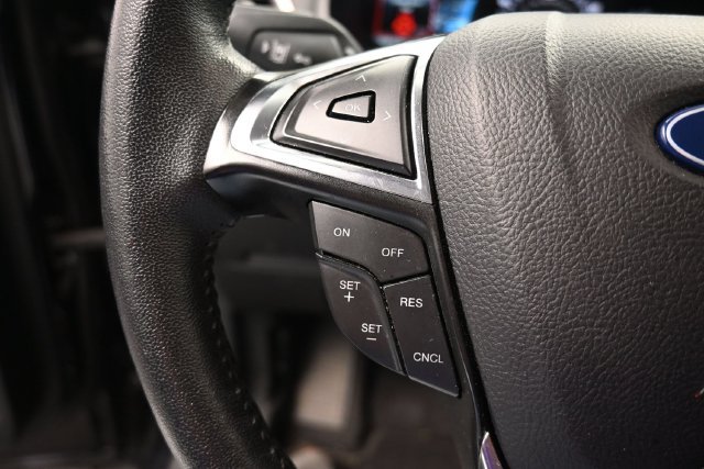 Used 2024 Ford Edge SEL AWD/4WD image 23