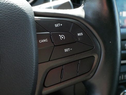 Used 2019 Jeep Cherokee Trailhawk w/ Cold Weather Group image 27