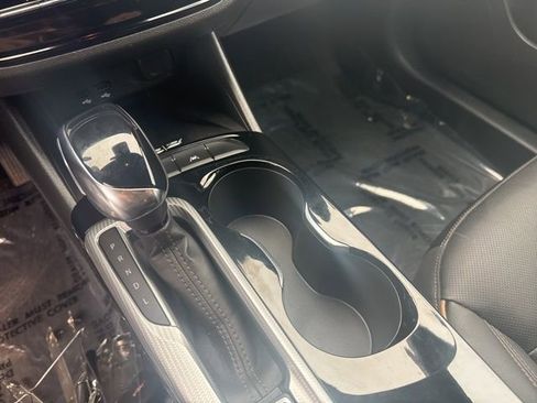 New 2025 Buick Envista Sport Touring FWD image 22