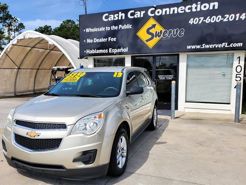 Used 2013 Chevrolet Equinox LS image 2