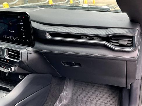 Certified 2024 Ford Mustang Premium image 18