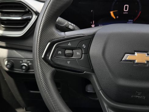 Used 2025 Chevrolet TrailBlazer LT FWD image 14