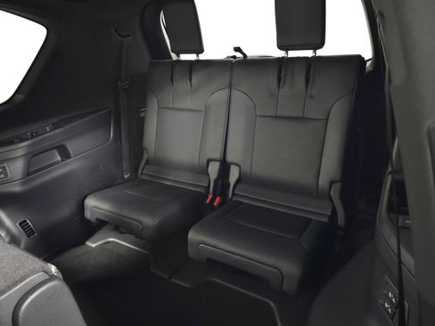 Used 2024 Lexus LX 600 F Sport image 42