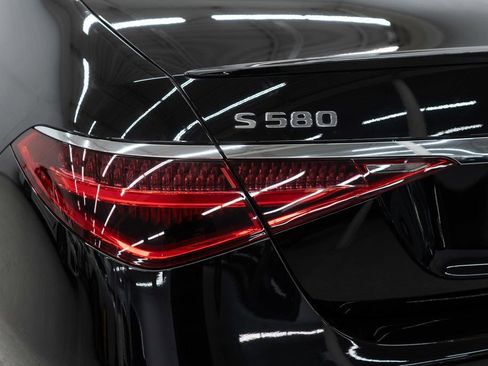 Used 2022 Mercedes-Benz S 580 4MATIC Sedan image 56