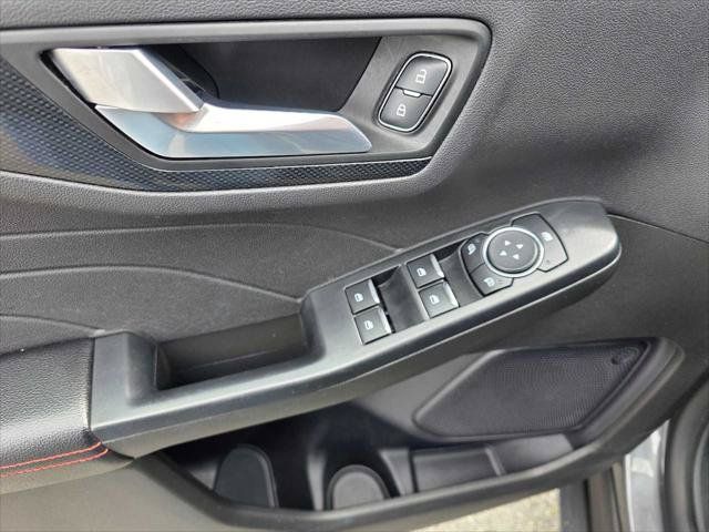 Used 2024 Ford Escape ST-Line AWD/4WD image 22