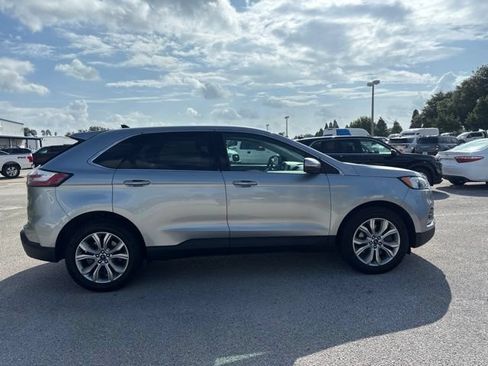 Used 2022 Ford Edge Titanium w/ Cargo Accessory Package AWD/4WD image 4