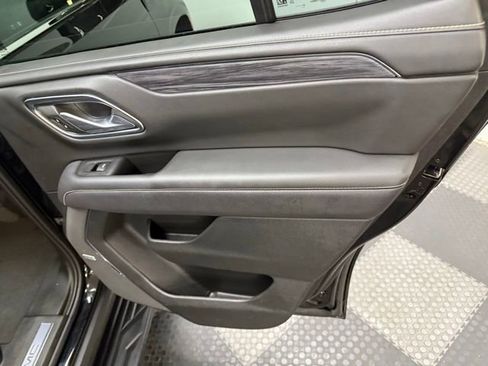 Certified 2023 GMC Yukon SLT w/ SLT Premium Package image 41