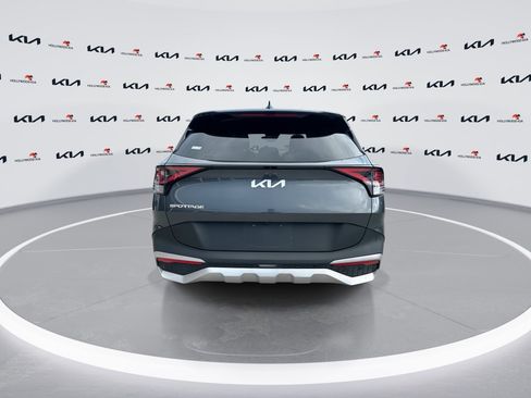 Used 2023 Kia Sportage LX FWD image 7