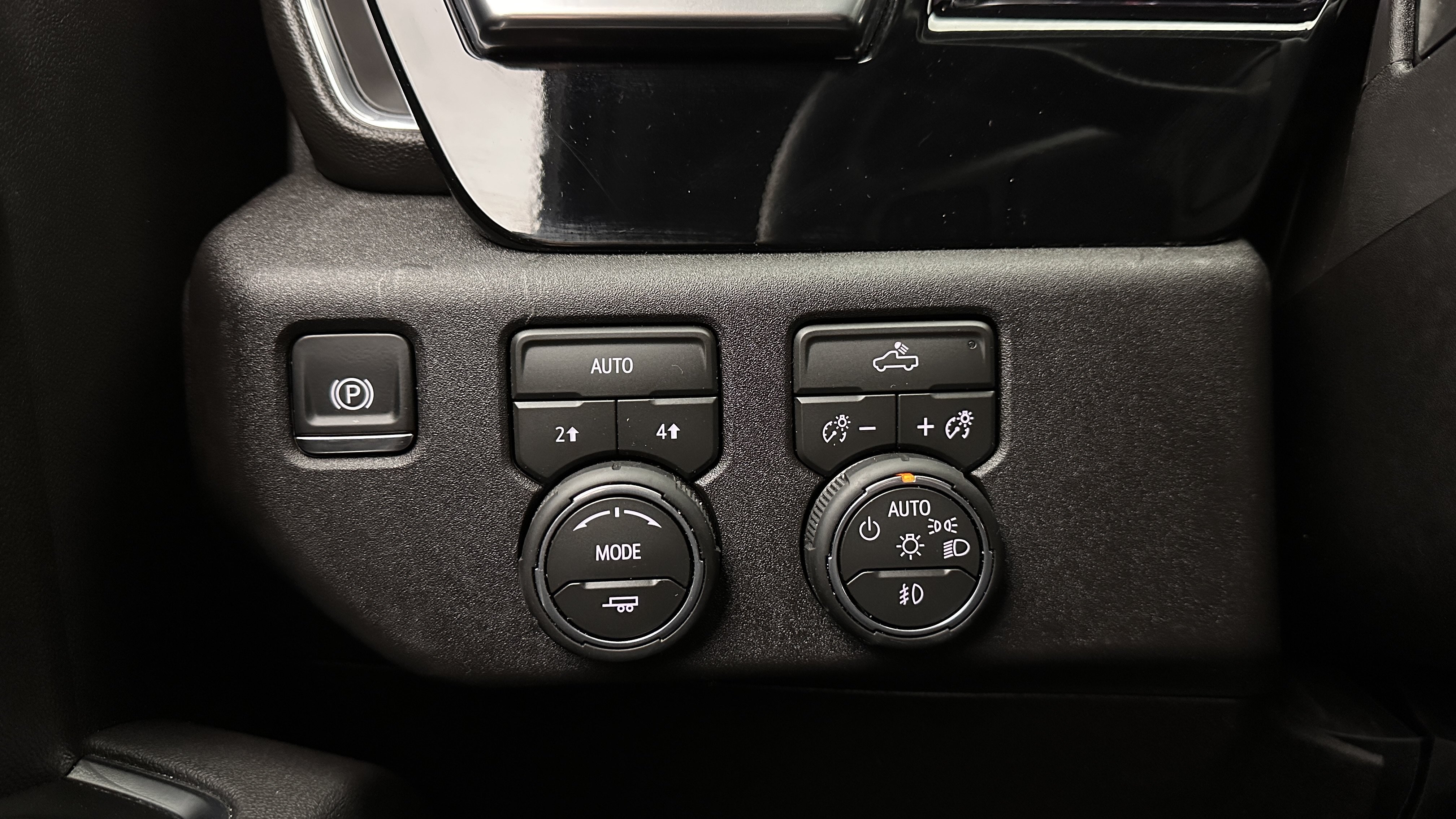 Used 2026 Chevrolet Silverado 1500 RST AWD/4WD image 22