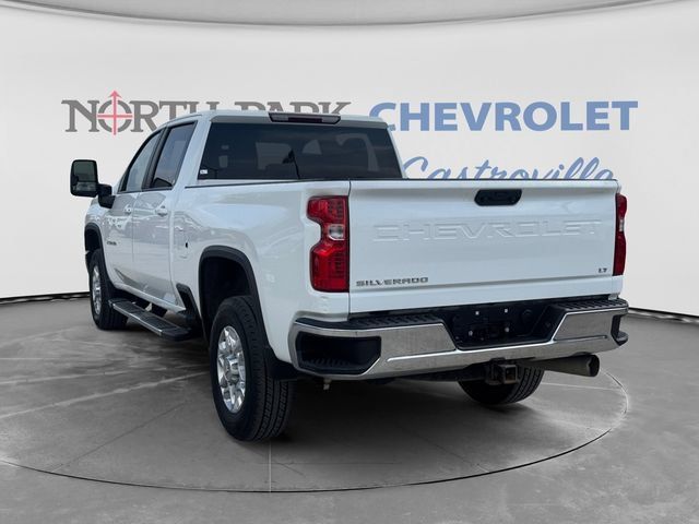 Used 2022 Chevrolet Silverado 2500 LT w/ Convenience Package AWD/4WD image 5