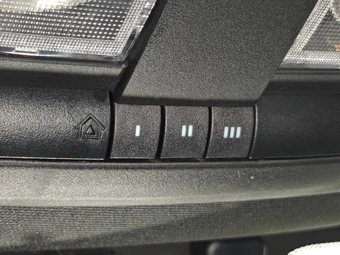 Used 2019 Dodge Challenger R/T Scat Pack w/ 1320 Drag Pack RWD image 11