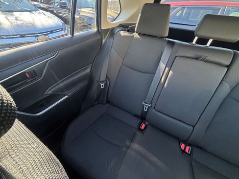 Used 2025 Toyota RAV4 LE image 39