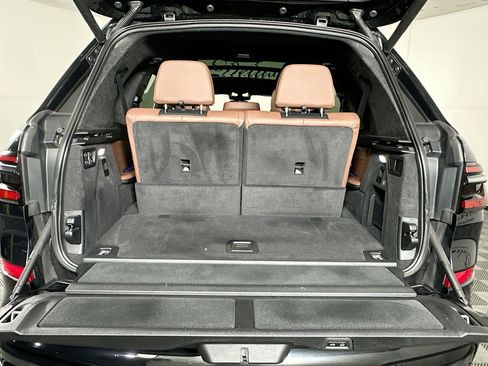 Used 2024 BMW X7 xDrive40i w/ Executive Package AWD/4WD image 25