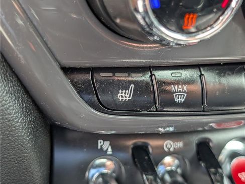 Used 2018 MINI Cooper Countryman FWD image 27