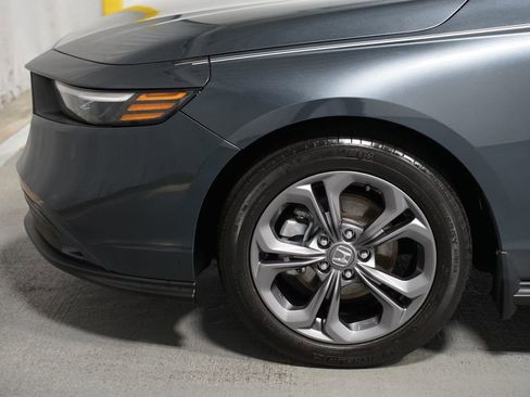 Used 2023 Honda Accord EX image 5
