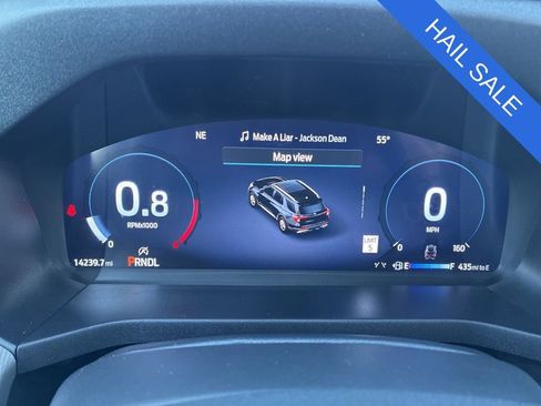 Used 2025 Ford Explorer Active AWD/4WD image 34