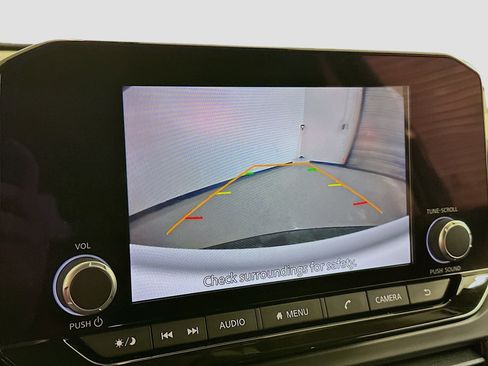 Used 2024 Nissan Pathfinder S w/ Cargo Package image 22