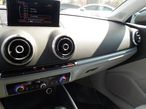 Used 2016 Audi A3 1.8T Premium image 15