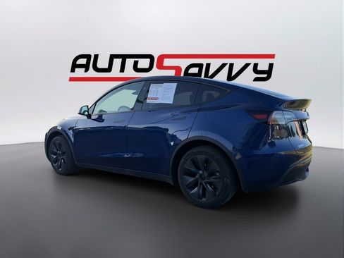 Used 2025 Tesla Model Y Long Range RWD image 7