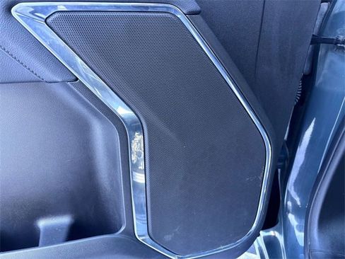 Used 2025 Chevrolet Silverado 1500 LT image 14