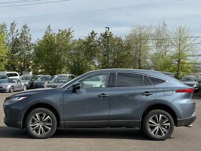 Used 2023 Toyota Venza LE