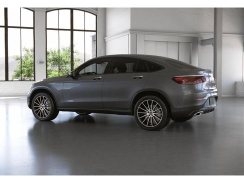 Used 2023 Mercedes-Benz GLC 300 4MATIC Coupe image 32