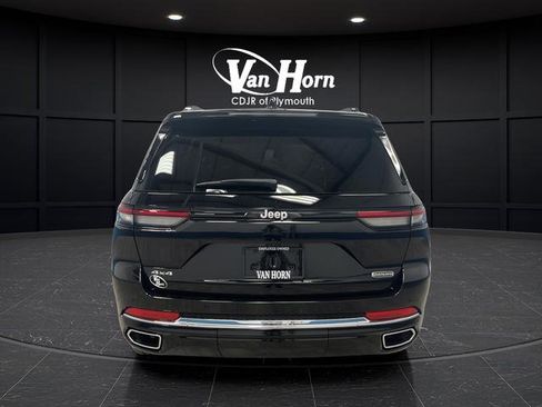 Used 2024 Jeep Grand Cherokee Overland image 4