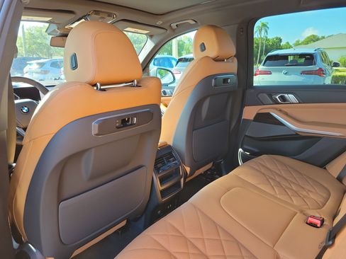 New 2026 BMW X5 sDrive40i w/ Premium Package RWD image 9