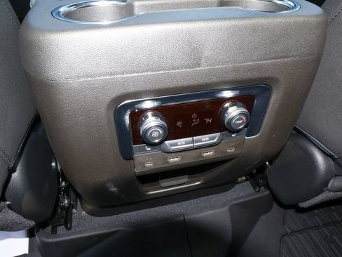 New 2026 GMC Yukon AT4 w/ AT4 Premium Plus Package AWD/4WD image 16
