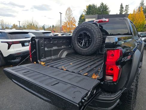 New 2025 Chevrolet Colorado ZR2 w/ ZR2 Bison Edition image 29