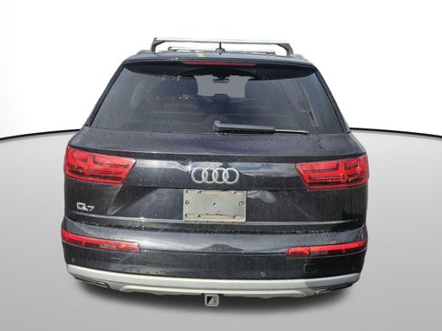 Used 2019 Audi Q7 3.0T Prestige w/ Prestige Package image 3