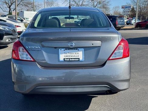 Used 2019 Nissan Versa S image 4