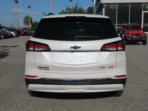 Used 2023 Chevrolet Equinox RS AWD/4WD image 6