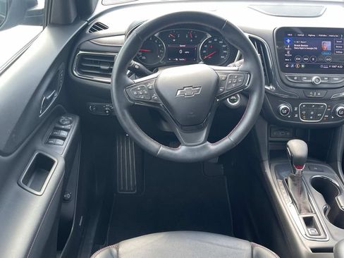 Used 2023 Chevrolet Equinox RS w/ RS Leather Package FWD image 11