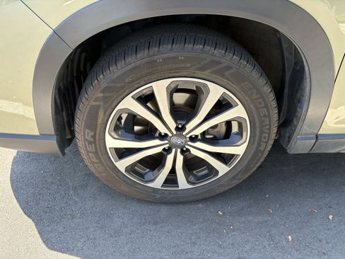 Used 2019 Subaru Forester Limited w/ Popular Package #3 image 10