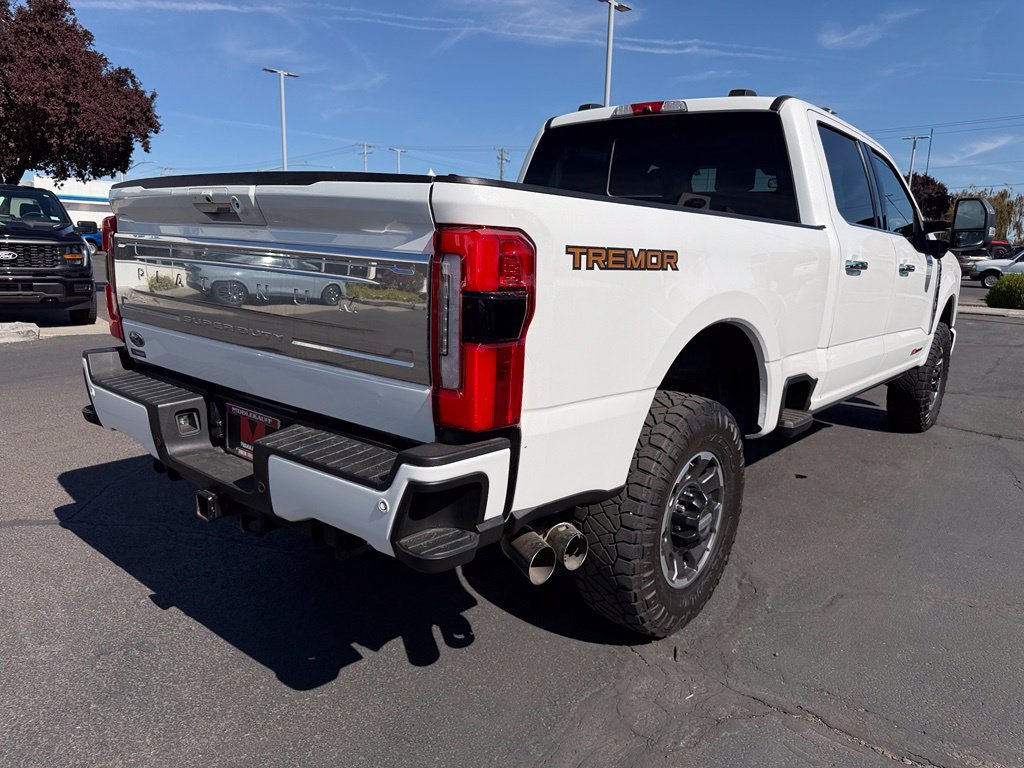 Used 2023 Ford F250 Platinum w/ Tremor Off-Road Package AWD/4WD image 3