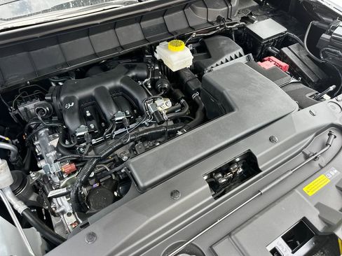 New 2026 Nissan Pathfinder SL w/ SL Premium Package AWD/4WD image 35