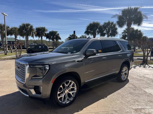 Used 2021 GMC Yukon Denali image 7