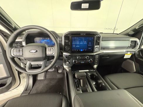 New 2026 Ford F150 Lariat w/ Equipment Group 502A High AWD/4WD image 8