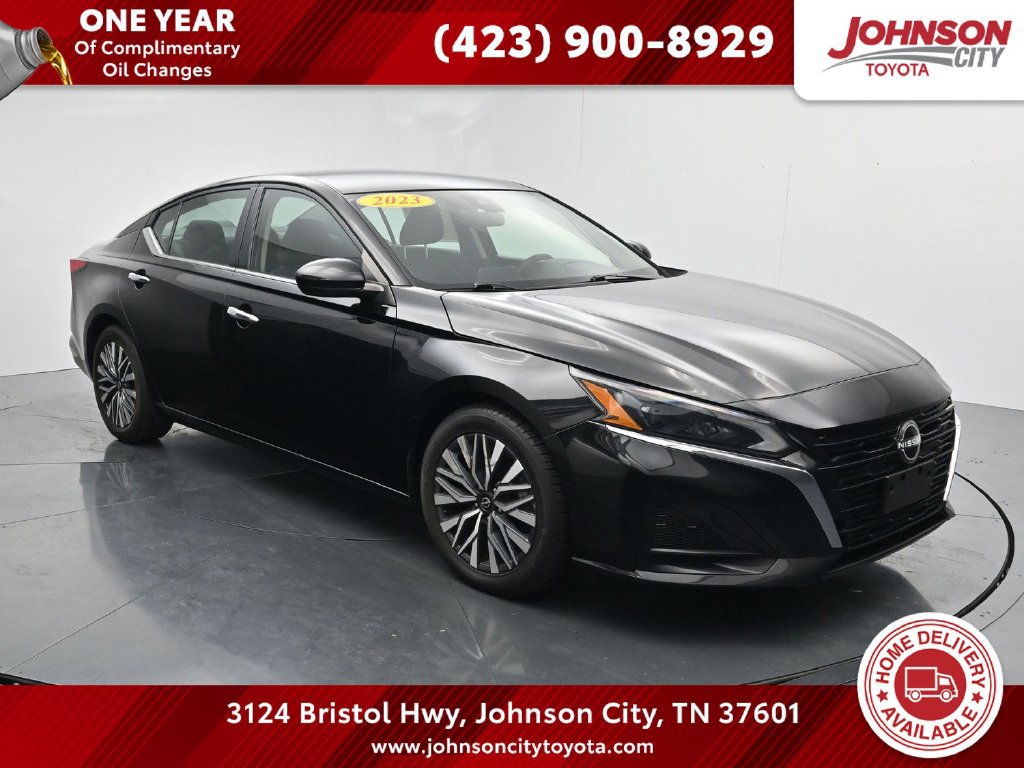 Used 2023 Nissan Altima 2.5 SV FWD image 1