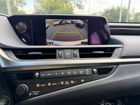 Used 2019 Lexus ES 350 w/ Premium Package FWD image 38
