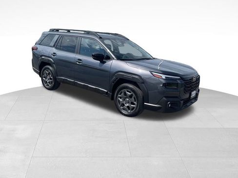 Used 2026 Subaru Outback Premium AWD/4WD image 3