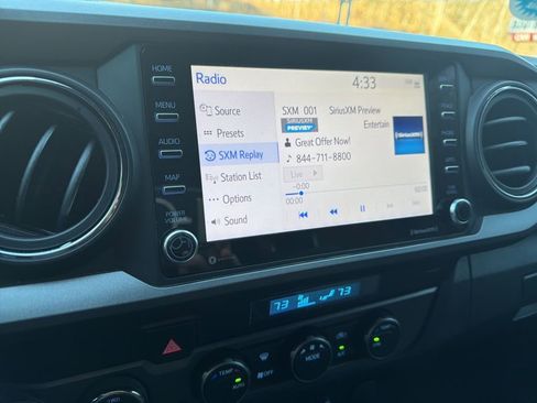 Used 2021 Toyota Tacoma TRD Off-Road image 21