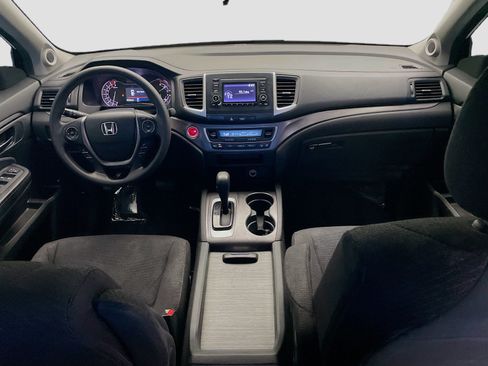 Used 2017 Honda Pilot LX image 13