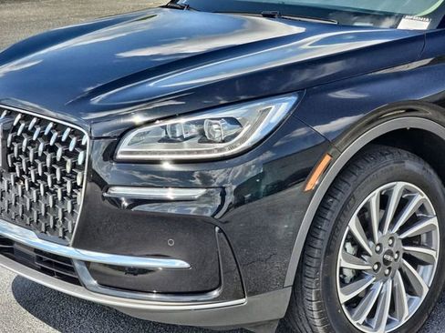 Used 2023 Lincoln Corsair Reserve w/ Equipment Group 201A image 10